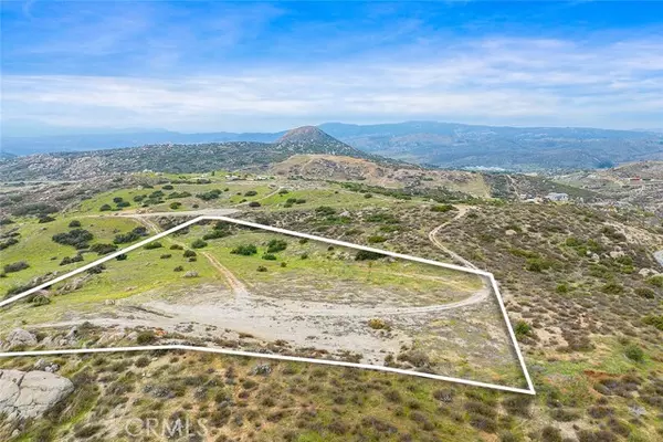 Aguanga, CA 92536,41120 Jojoba Hills Circle