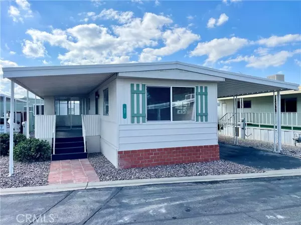 260 N Lyon Avenue #97, Hemet, CA 92543