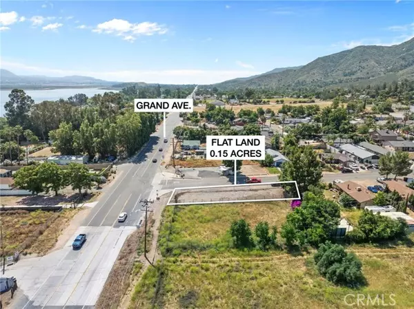 Lake Elsinore, CA 92530,33021 Adelfa Street