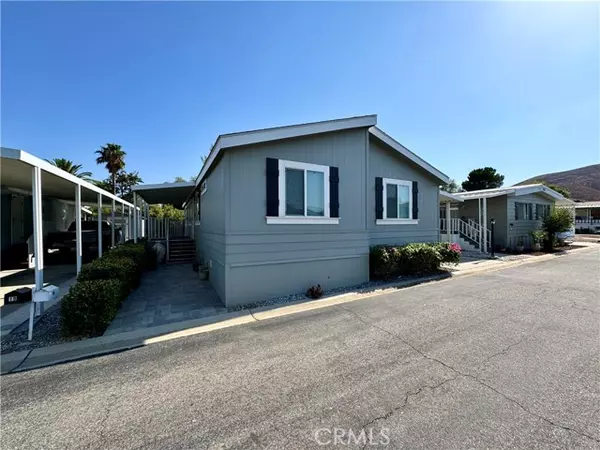 Menifee, CA 92586,27701 Murrieta Rd #20