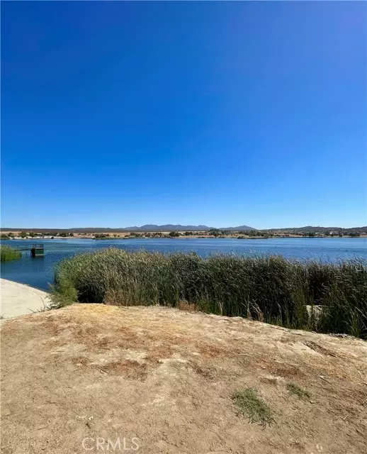 Aguanga, CA 92536,368 Lakeshore