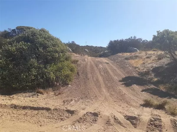 41300 Rocky Valley Way, Aguanga, CA 92536