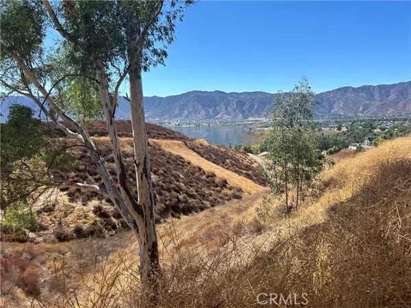 Lake Elsinore, CA 92530,0 Skyline Drive