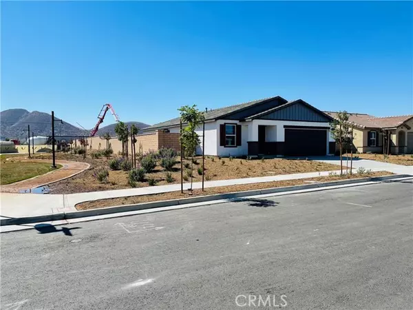 5043 Belle Way, Hemet, CA 92545