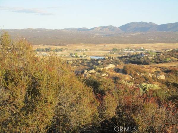 923 Wildlife Trail, Aguanga, CA 92536