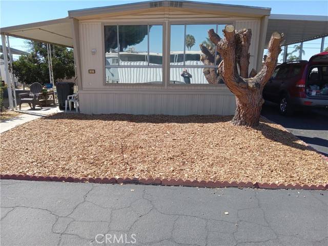 332 N Lyon #17 Avenue, Hemet, CA 92543