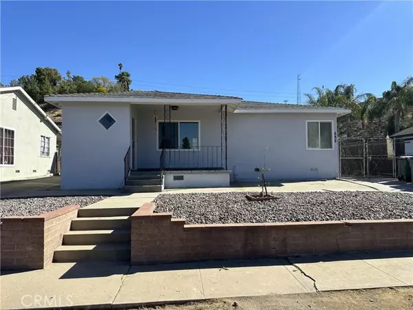 264 E Hill Street, Lake Elsinore, CA 92530