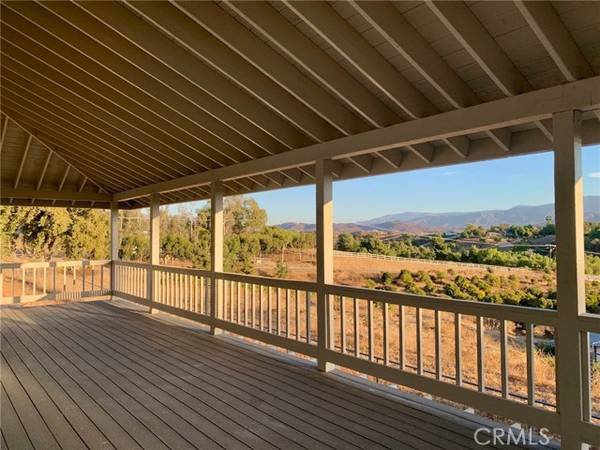 33985 Madera De Playa, Temecula, CA 92592