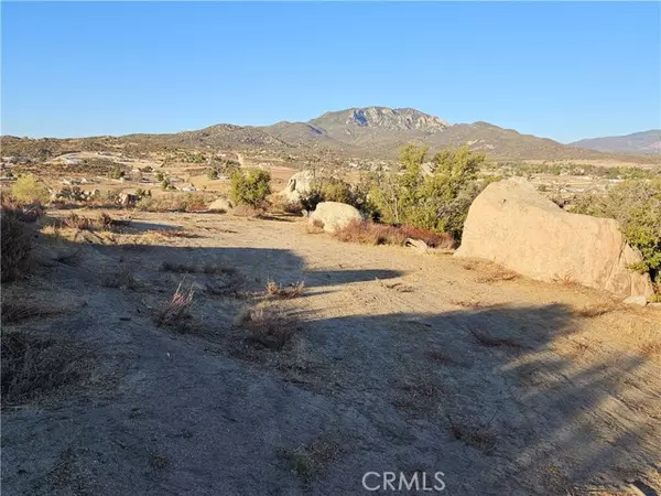 Aguanga, CA 92536,654 Skyview