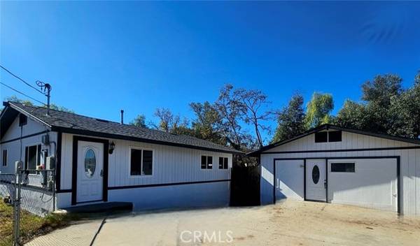 17207 Voorhes Lane, Ramona, CA 92065