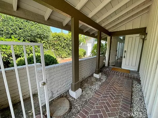 Irvine, CA 92612,46 Cedar Tree Lane