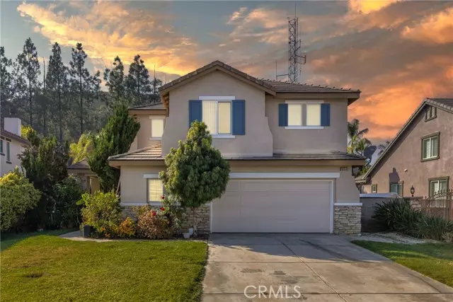 Riverside, CA 92508,8353 Clover Creek Road