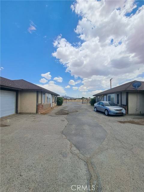 12222 Kiowa Road #1, Apple Valley, CA 92308