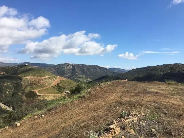 Fallbrook, CA 92028,39939 Jones Road