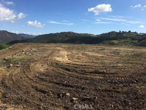 Fallbrook, CA 92028,39939 Jones Road