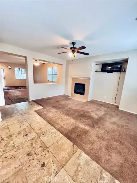 Fontana, CA 92336,18284 Laguna Place