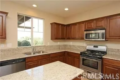 Fontana, CA 92336,18284 Laguna Place