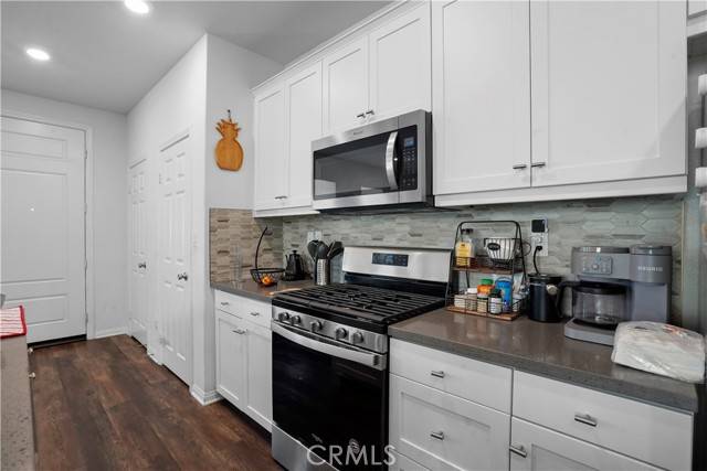 Canyon Country (santa Clarita), CA 91387,17037 Provo Lane