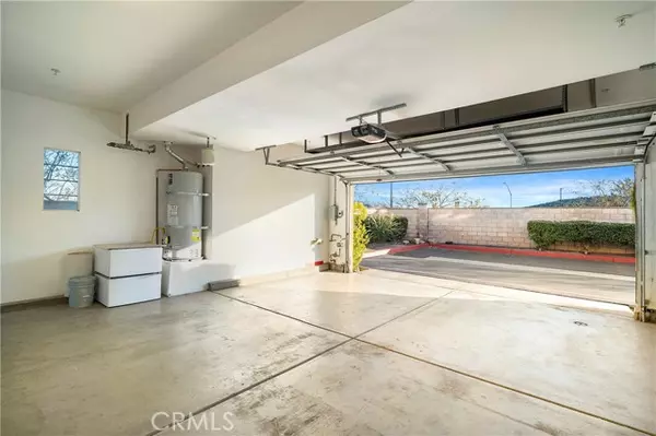 Murrieta, CA 92563,35992 Lindstrand Avenue #13