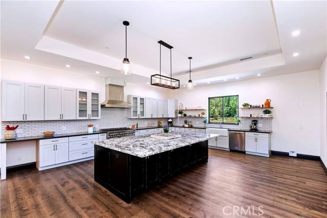 17370 Rodeo Road, Lake Elsinore, CA 92530