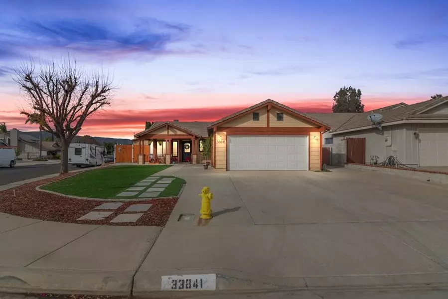 33841 Breckenridge Trl, Wildomar, CA 92595