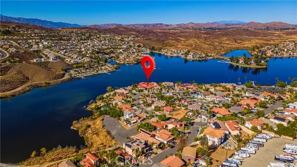 Canyon Lake, CA 92487,21990 Village Way