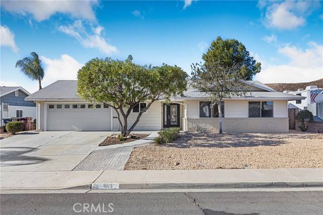 28461 Portsmouth Drive, Menifee, CA 92586