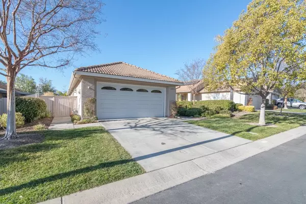 Murrieta, CA 92562,23870 Via Astuto