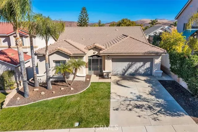 8750 Rolling Hills Drive, Corona, CA 92883