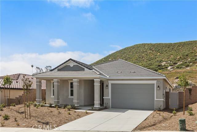 28307 Patches Drive, Menifee, CA 92585