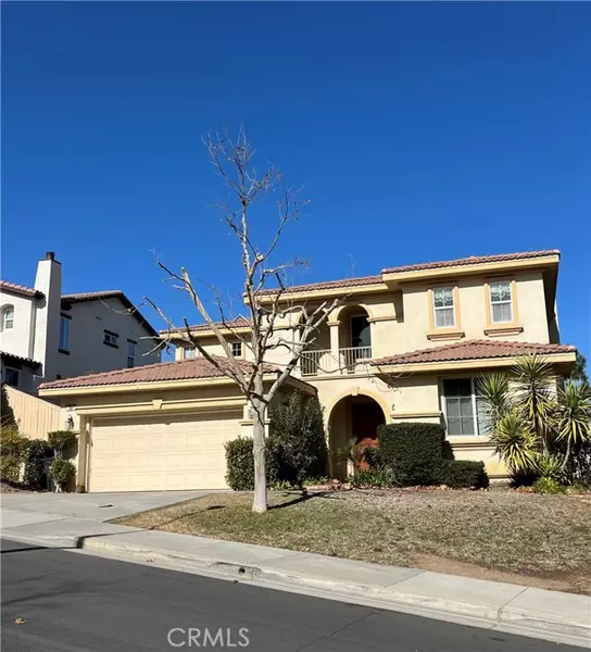 53 Plaza Avila, Lake Elsinore, CA 92532