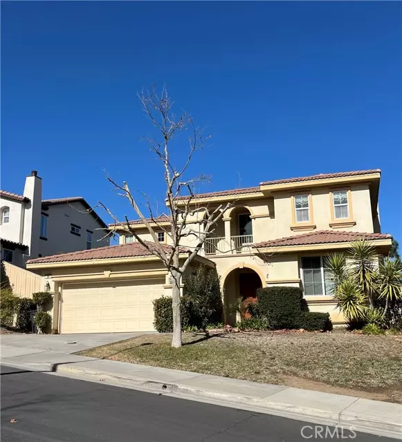 53 Plaza Avila, Lake Elsinore, CA 92532