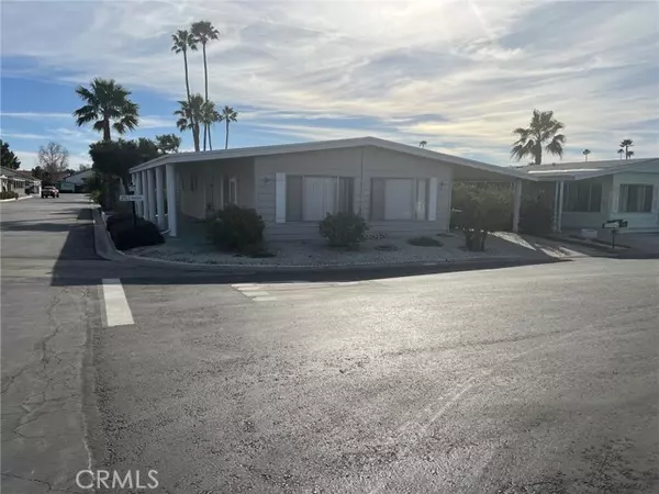 601 N Kirby Street #42, Hemet, CA 92545