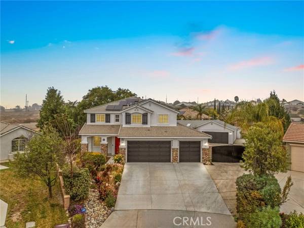 19223 Silver Summit Circle, Perris, CA 92570