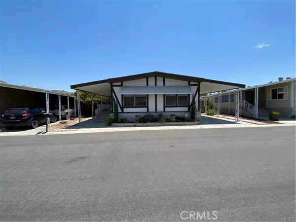 2230 Lake Park Drive #142, San Jacinto, CA 92583