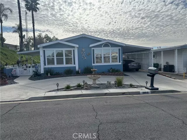 Murrieta, CA 92563,38641 Via Azul