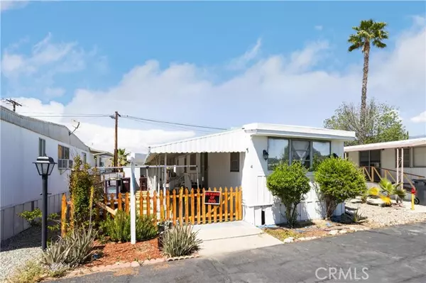 Hemet, CA 92544,25521 Lincoln Avenue #4