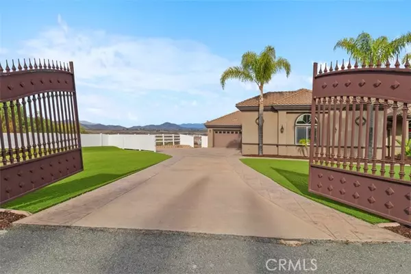 Temecula, CA 92591,39526 Calle Cabernet