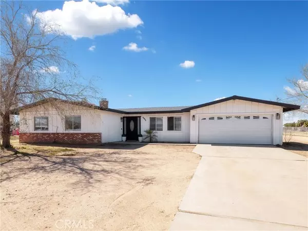 8998 8th Avenue, Hesperia, CA 92345