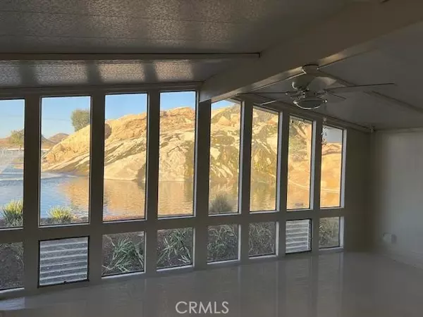 Hemet, CA 92545,5001 W Florida Avenue #463