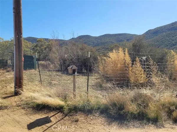 Anza, CA 92539,0 Trails End