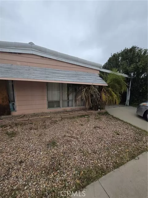 1570 San Vicente Drive, Hemet, CA 92543