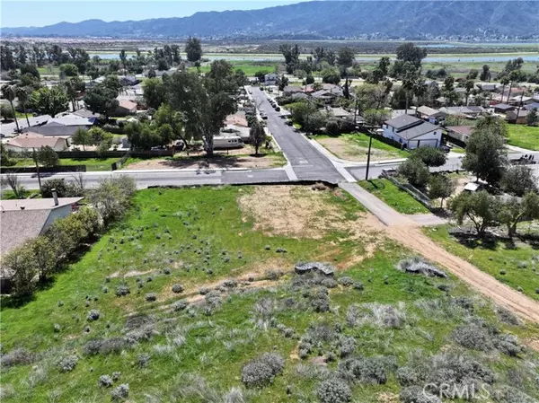 Lake Elsinore, CA 92530,0 Mill St