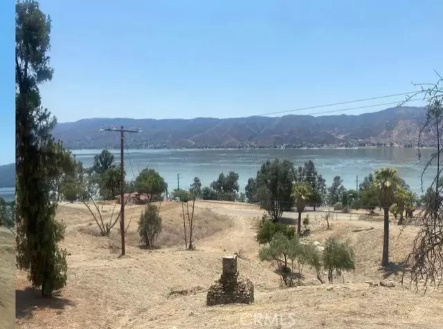 Lake Elsinore, CA 92530,34 Barkschat Dr