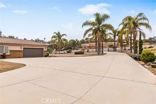 Perris, CA 92570,23894 Trail Duster Court