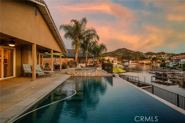 30249 Spray Drive, Canyon Lake, CA 92587