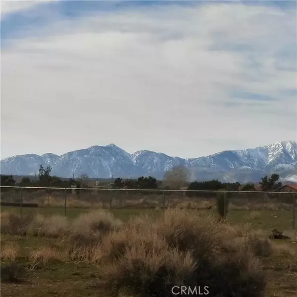 Oak Hills, CA 92344,10611 Yucca Terrace Drive