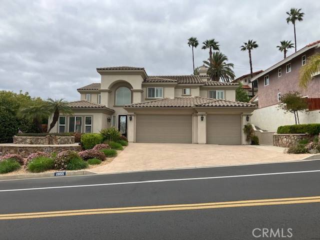 29515 Longhorn Drive, Canyon Lake, CA 92587