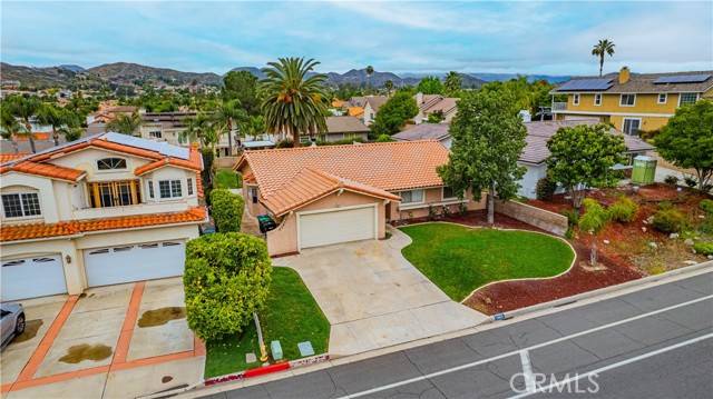 23825 N Canyon Lake Drive, Canyon Lake, CA 92587