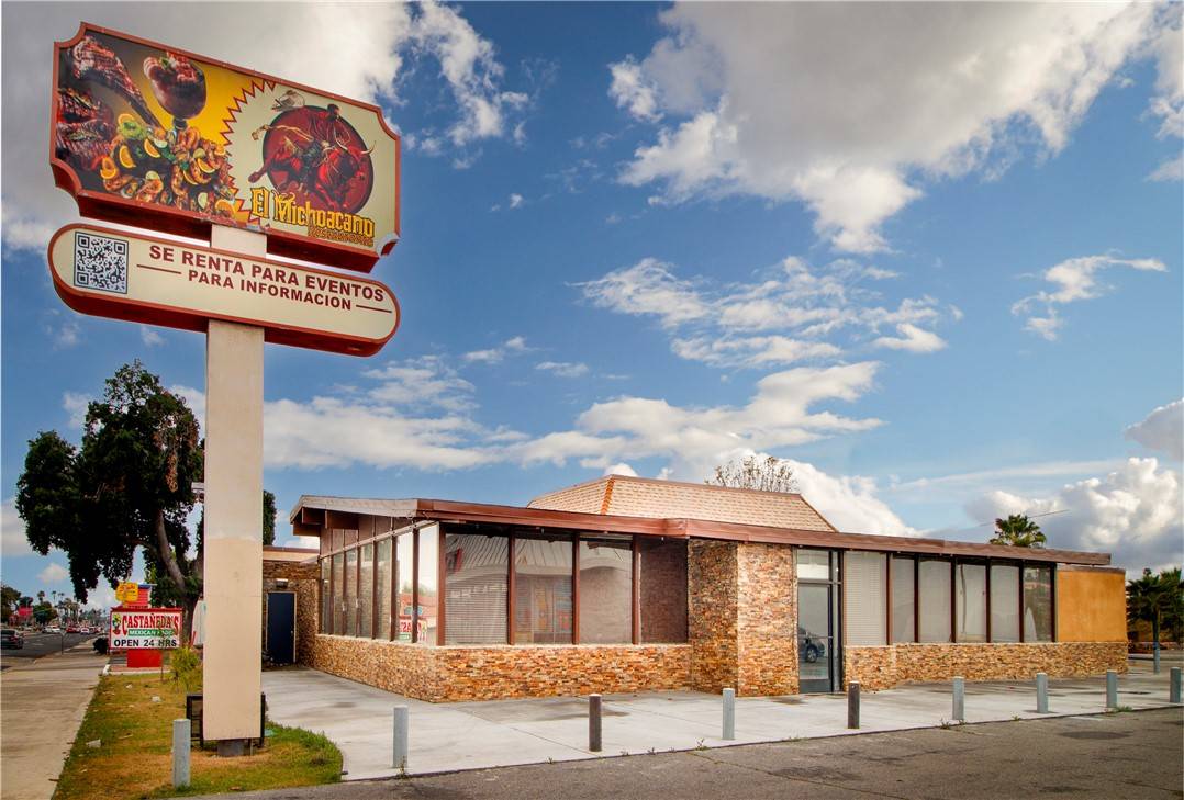 2020 E Florida Avenue, Hemet, CA 92544
